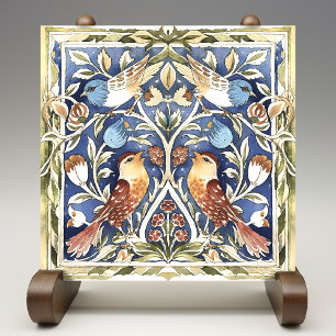 Artes e Ofícios de Aves e Flores Coloridas