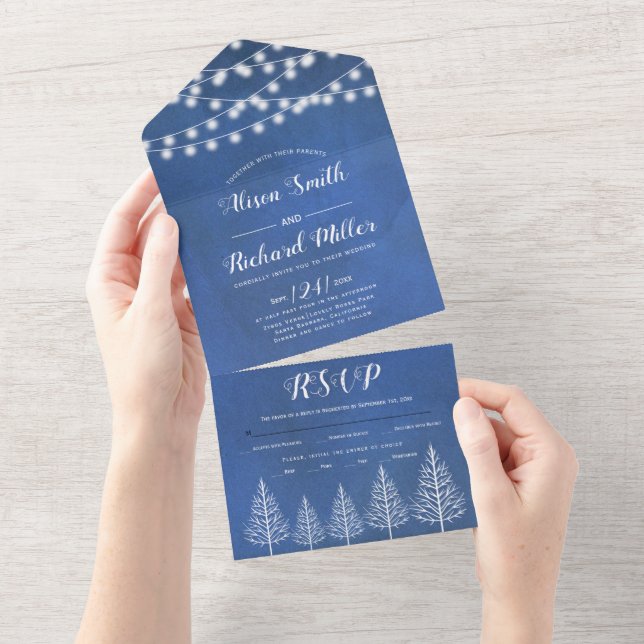 Árvores e luzes casamento no inverno azul manchado (Aba destacável)