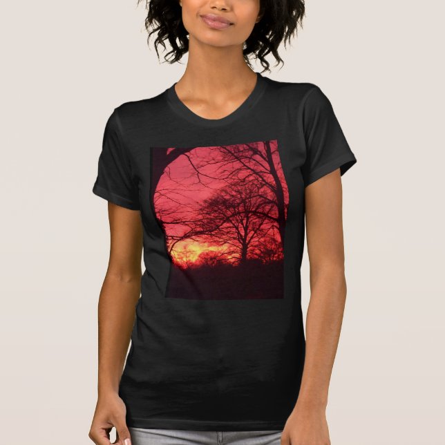 Árvores na camisa do por do sol (Frente)