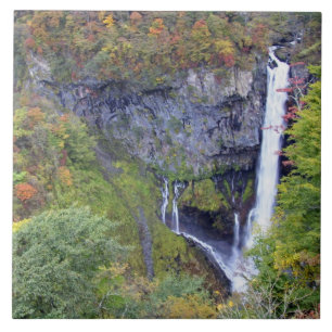 Ásia, Japão, Nikko. Cachoeira Kegon de Nikko, um