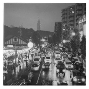 Ásia, Japão, Tóquio. Noite, Estação Harajuku,