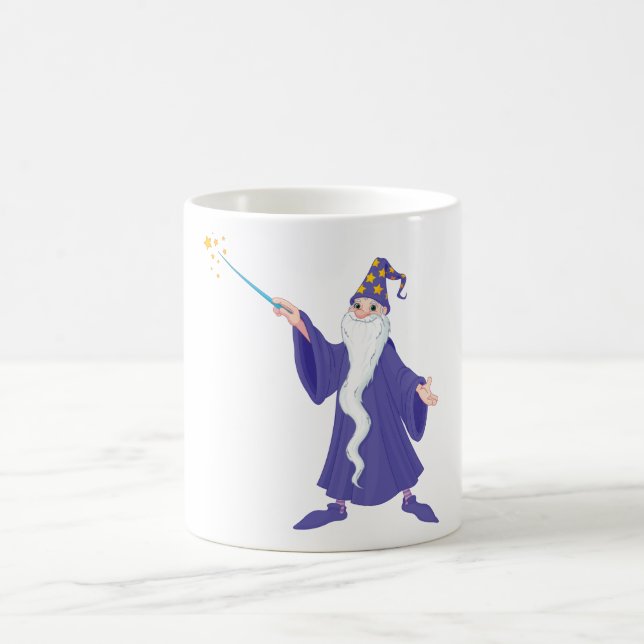 Assistente Para Castar Uma Caneca De Café Mágico E (Centro)