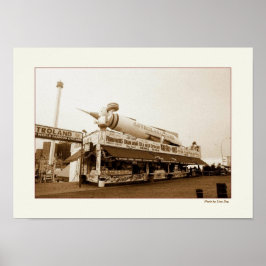 Astroland Comida Stand Poster