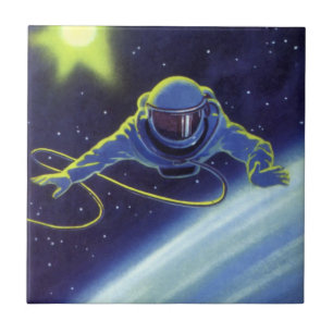 Astronauta de Ficção Científica Vintage em Passo E