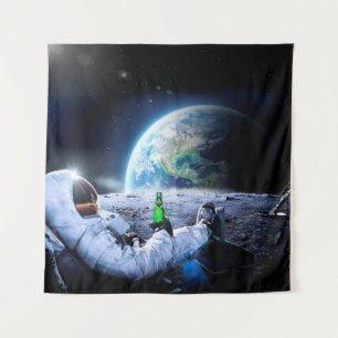 Astronauta na Lua com cerveja - Tapeçaria