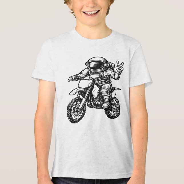 Astronauta Pilotando Moto de Trilha (Frente)