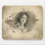 Atriz Victoriana Doro Mousepad<br><div class="desc">Retrato adorável de atriz jovem em mousepad estilo grunge.</div>
