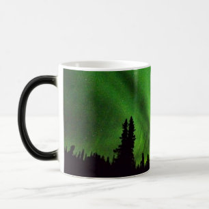 Aurora boreal do Alasca que Morphing a caneca