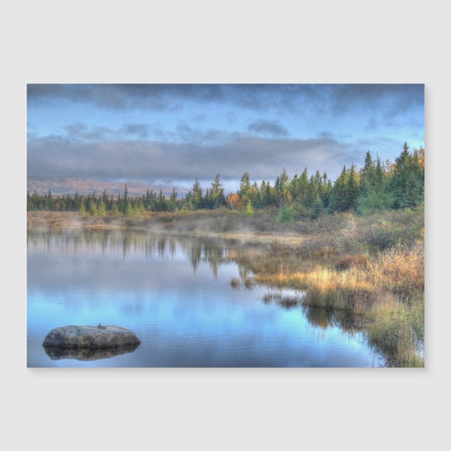 Autumn Sunrise no lago Moosehead Maine (Frente)