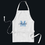avental de monograma personalizado com nome azul p<br><div class="desc">Nome personalizado avental monograma | Azul e branco. Churrasco/avental de cozinha elegante para homens,  mulheres e crianças. letra inicial da tipografia do script na moda. Barbecue/maçaricos inicializados no beige khaki / padrão branco e amarelo. Versão longa e curta. Faça um para mãe,  mãe,  esposa,  tia,  avó,  filha,  namorada etc.</div>