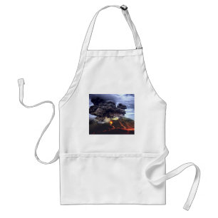 Avental Erupção do vulcão na montanha Zazzle HEART Apron
