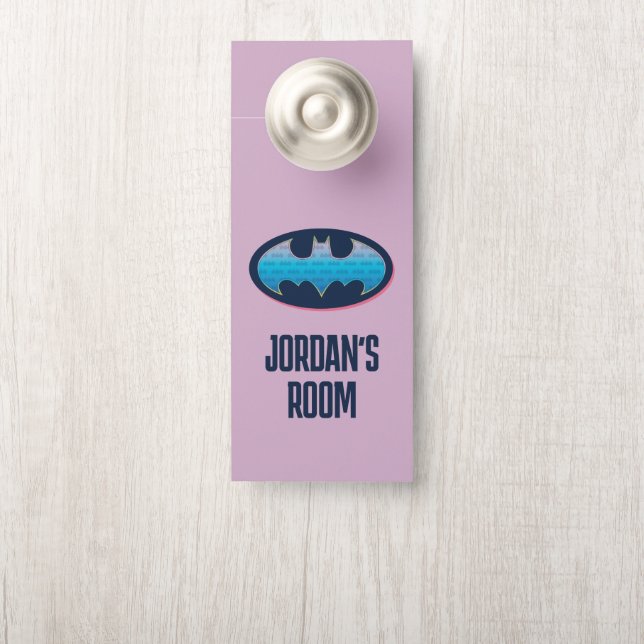 Aviso De Porta Batman | Símbolo rosa e azul (Na maçaneta)