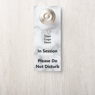 Aviso De Porta Em Sessão Não Incomodar E Logotipo Faux White Marb