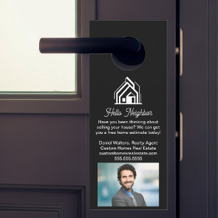 Aviso De Porta Empresa Imobiliária Chic Black Anunciando Casa