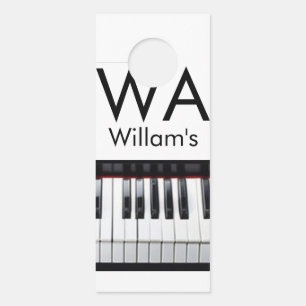Aviso De Porta Monogram add initial letter name text piano music
