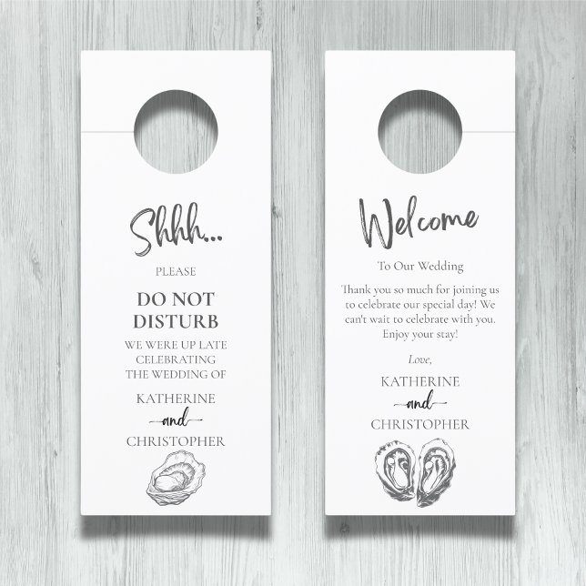 Aviso De Porta Ostras Brancas Negras Shhh Não Incomodam Casamento (Oysters Black and White Shhh Do Not Disturb Wedding Door Hanger with Custom Message on Back.)