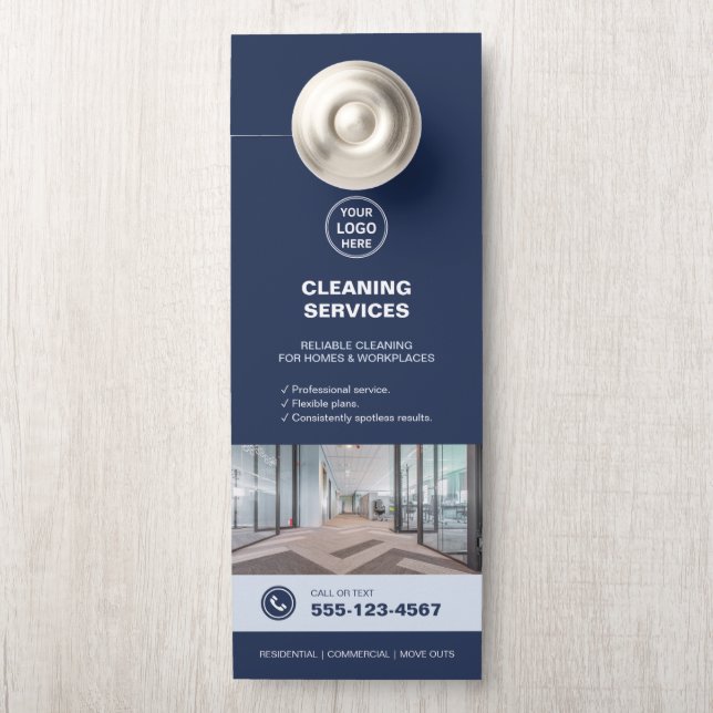 Aviso De Porta Serviços de Limpeza Azul Modernos com QR  (Na maçaneta)