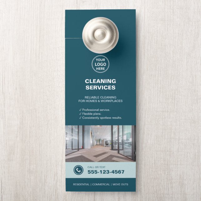 Aviso De Porta Serviços Modernos de Limpeza Azul com QR (Na maçaneta)