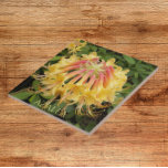Azalea Blooms Floral Amarelo<br><div class="desc">Azulejo cerâmico que apresenta uma foto de funil em forma de funil, a Azalea amarela floresce com manchas longas e curvas. Um design floral adorável! Selecione o tamanho do seu azulejo. Faz uma bonito trivet de cozinha!</div>