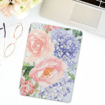 Azul Cor-de-água Cor-rosa Hydrangea Peony Primaver<br><div class="desc">Aperte seu iPad com nosso Cobrir Floral Hydrangea Azul-Cor-de-Água. Uma mistura deliciosa de hydrangea azul,  peônia rosa e rosa em pastéis macios,  trazendo a beleza do primavera para o seu aparelho. Proteção de na moda que floresce com elegância floral!</div>