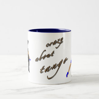 azul da caneca com louco amarelo