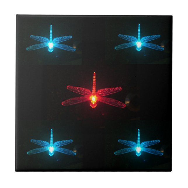 Azul e azulejo de incandescência vermelho das (Frente)