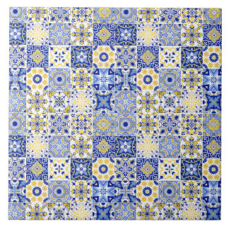 azulejo azul e branco amarelo padrão português