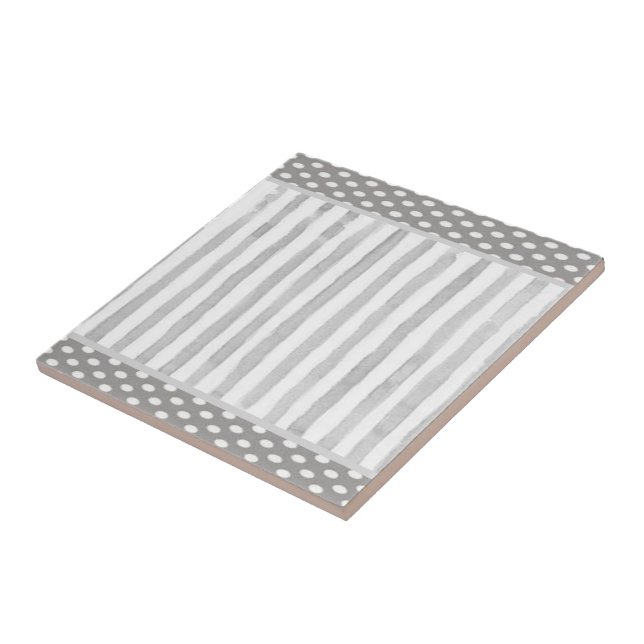 Azulejo Branco e Faixa Cinza (Lateral)