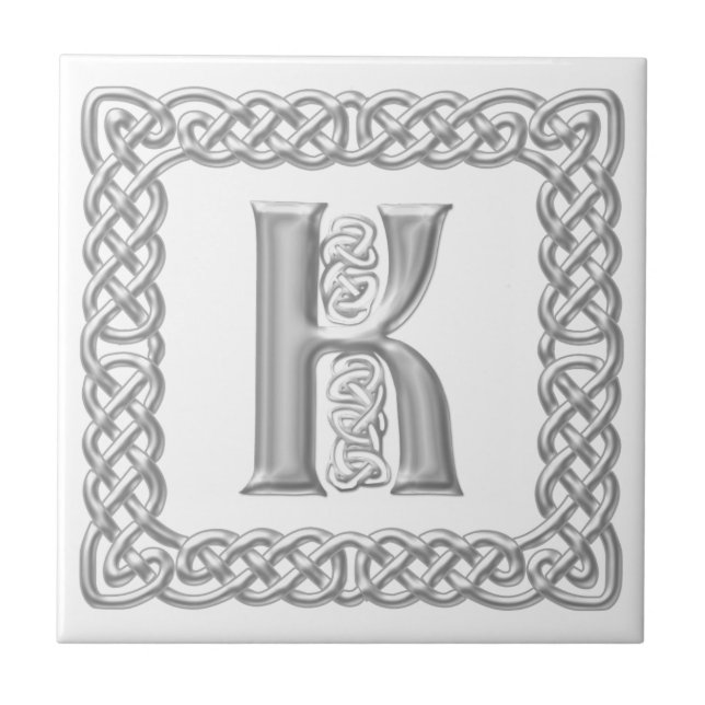 Azulejo celta da letra K do efeito da prata do (Frente)