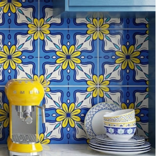 Azulejo Cerâmico Azul e Amarelo