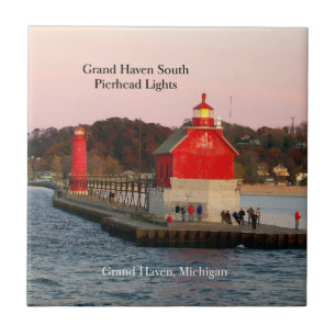 Azulejo das Luzes de Pierhead South de Grand Haven