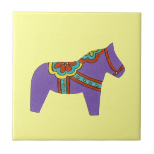 Azulejo de Cavalo Roxo virado para a direita