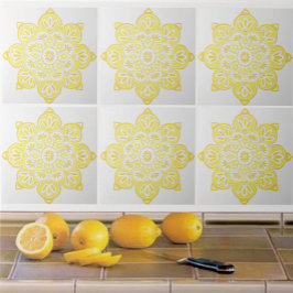 Azulejo de cerâmica, medalhão amarelo em branco
