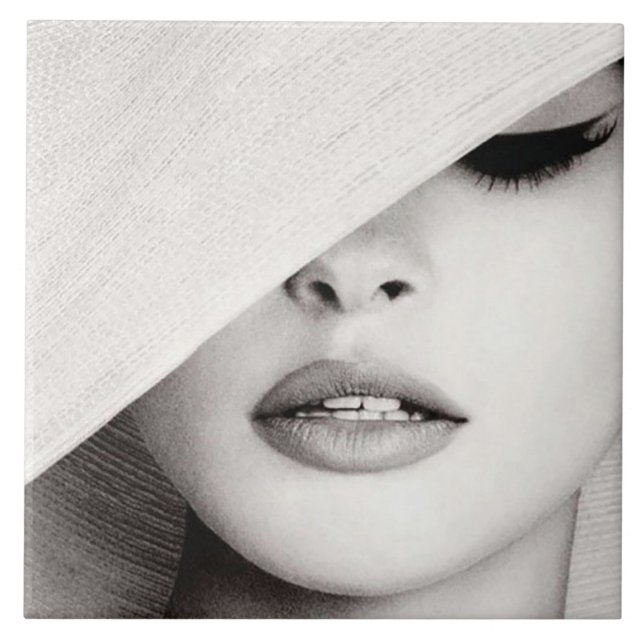 Azulejo De Cerâmica - Modelo Sob Um Chapéu (Frente)