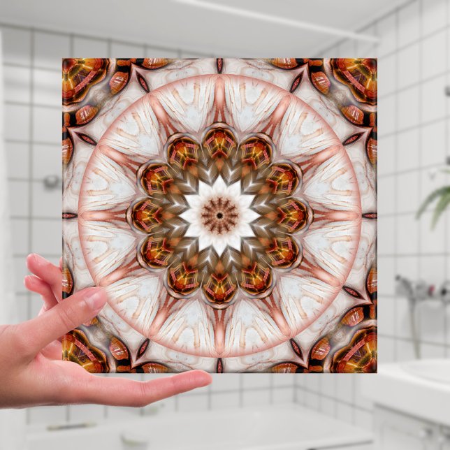 Azulejo de fantasia geométrica de pena Dourada Chi (Ceramic tile featuring a geometric design based on bird feathers - nature - abstract - bathroom)