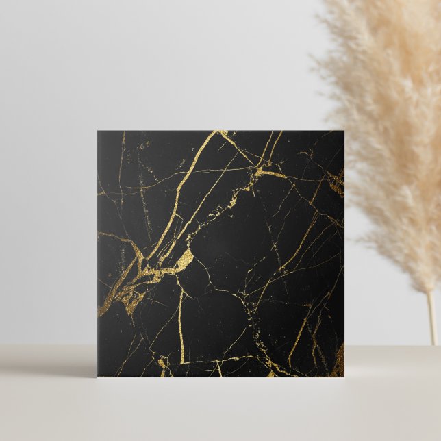 Azulejo de mármore preto Dourado e simples moderno (black and gold marble tiles are a vintage Art Deco style with gold marbling on black)