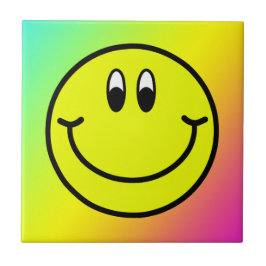 Azulejo de sorriso feliz da foto do arco-íris de