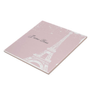 Azulejo e trivit da torre Eiffel rosa