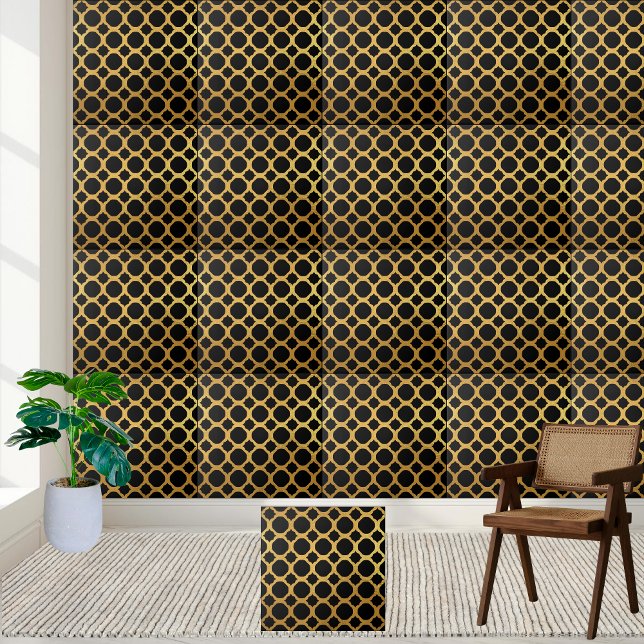 Azulejo Elegante de Padrões Geométricos Dourados e (Elegant Black and Gold Geometric Pattern Tile)