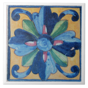 Azulejo espanhol do design da flor