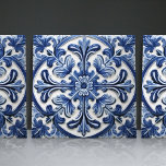 Azulejo Marinho Português de Lisboa Arte Ornamenta<br><div class="desc">Os azulejos decorativos de cerâmica portuguesa de Lisboa, Indigo Azulejo, são uma bela e única adição a qualquer lar. Um produto de alta qualidade com estética de eterno. A cor azul dos azulejos é inspirada pelo azul-índio dos famosos azulejos azulejo de Lisboa, acrescentando um toque de história e cultura ao...</div>