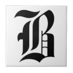 Azulejos de letras gótica<br><div class="desc">Azulejo de letra gótica. Preto em branco. Sinais de letras personalizados</div>