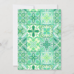 azulejos ornamentados em verde e branco