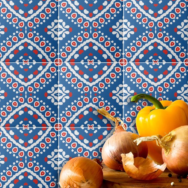 Azure Blue Red and White Ethnic Bohemian Patterian (Criador carregado)