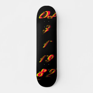 "B-Day" Out 31 1982 - Skateboard (Personalizável)