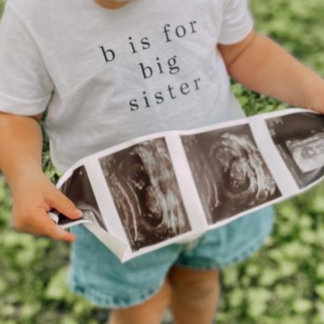 B é para Camiseta de Jersey Fina de Bebê Irmã Mais