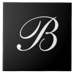 B Monograma Branco inicial em preto<br><div class="desc">Letra branca clássica monograma em fundo preto,  B.</div>