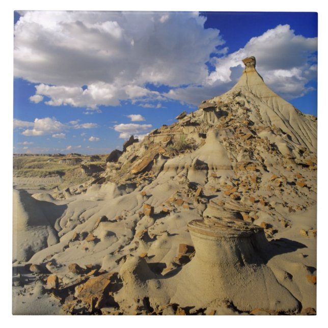 Badlands no Parque Provincial dos Dinossauros em A (Frente)