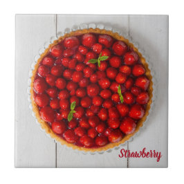 Bagaço de morango com hortelã em madeira branca