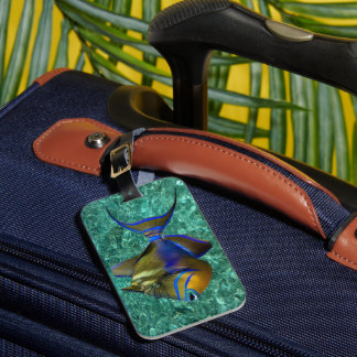 Bagagem Design de peixes tropicais em etiqueta de viagem.